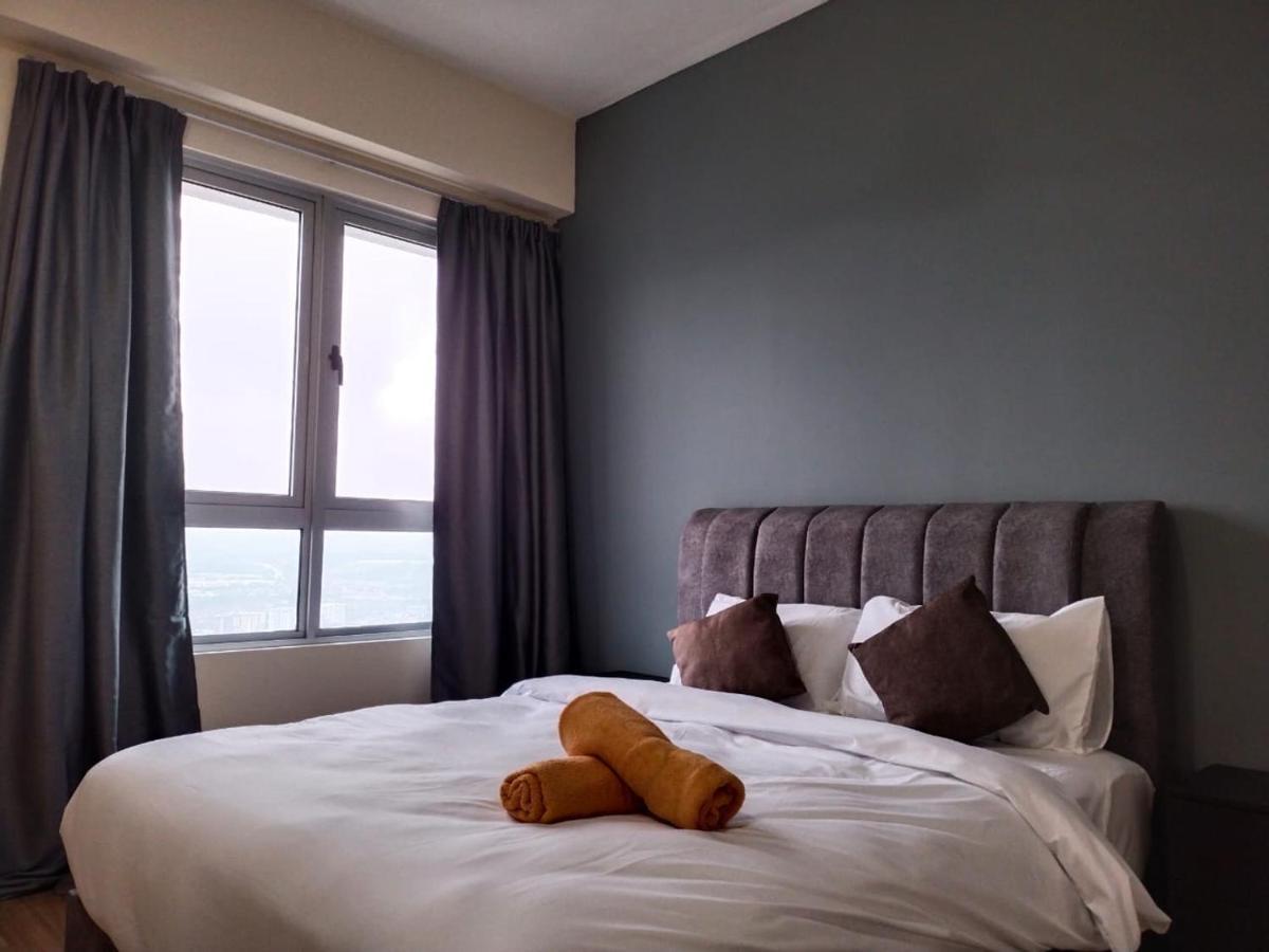 3 Bedrooms Big House Saville Cheras Mrt With Balcony Εξωτερικό φωτογραφία
