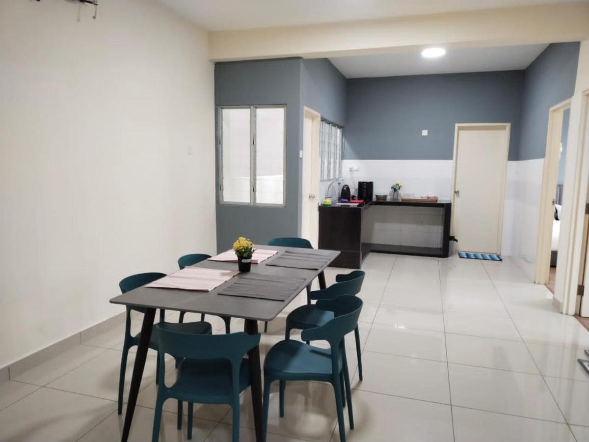 3 Bedrooms Big House Saville Cheras Mrt With Balcony Εξωτερικό φωτογραφία